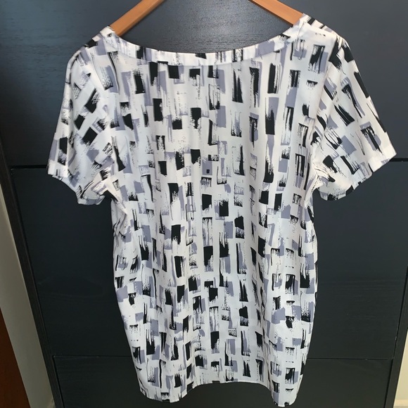 Banana Republic Blouse - Picture 4 of 4